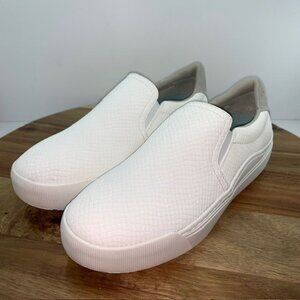 Dr. Scholl's Womens White Time Off Slip On Shoes Sneakers Size 8.5 M